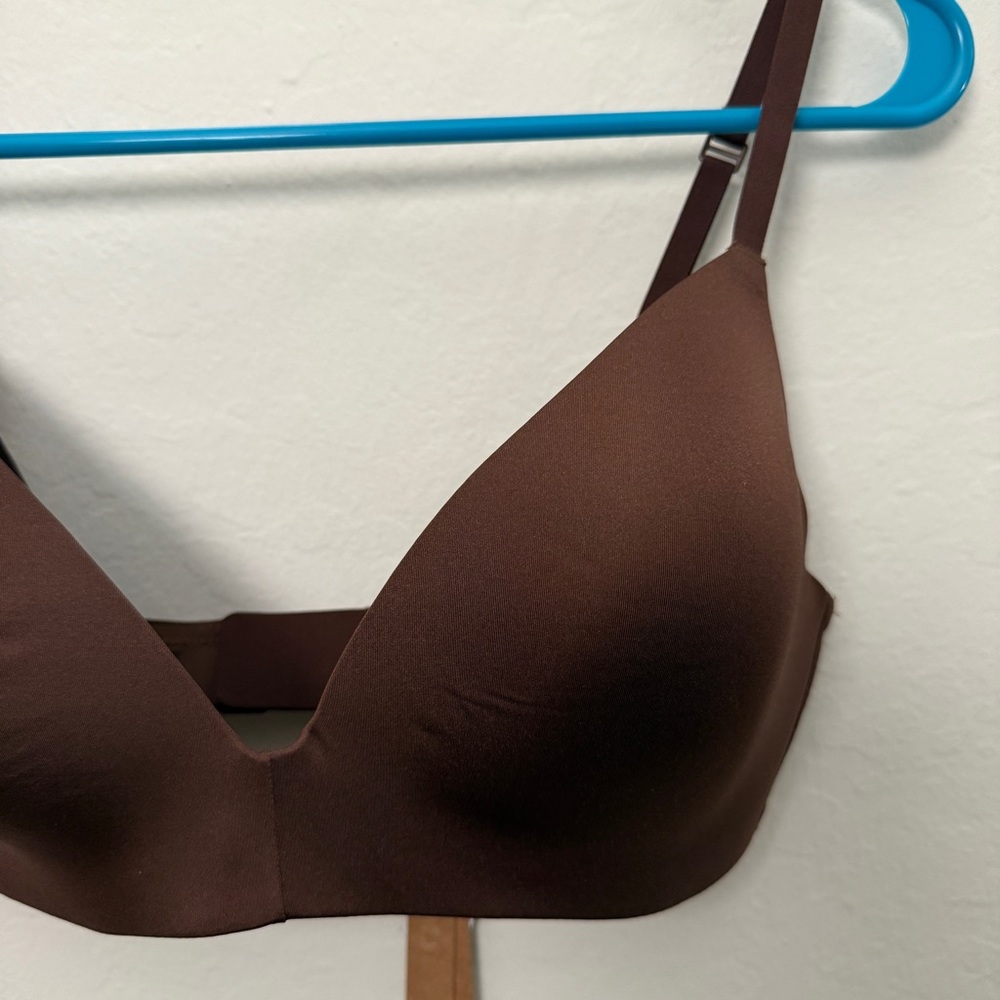 NWT Skims Wireless Form T-Shirt Bra in Cocoa - Size 36C - Picture 6 of 12